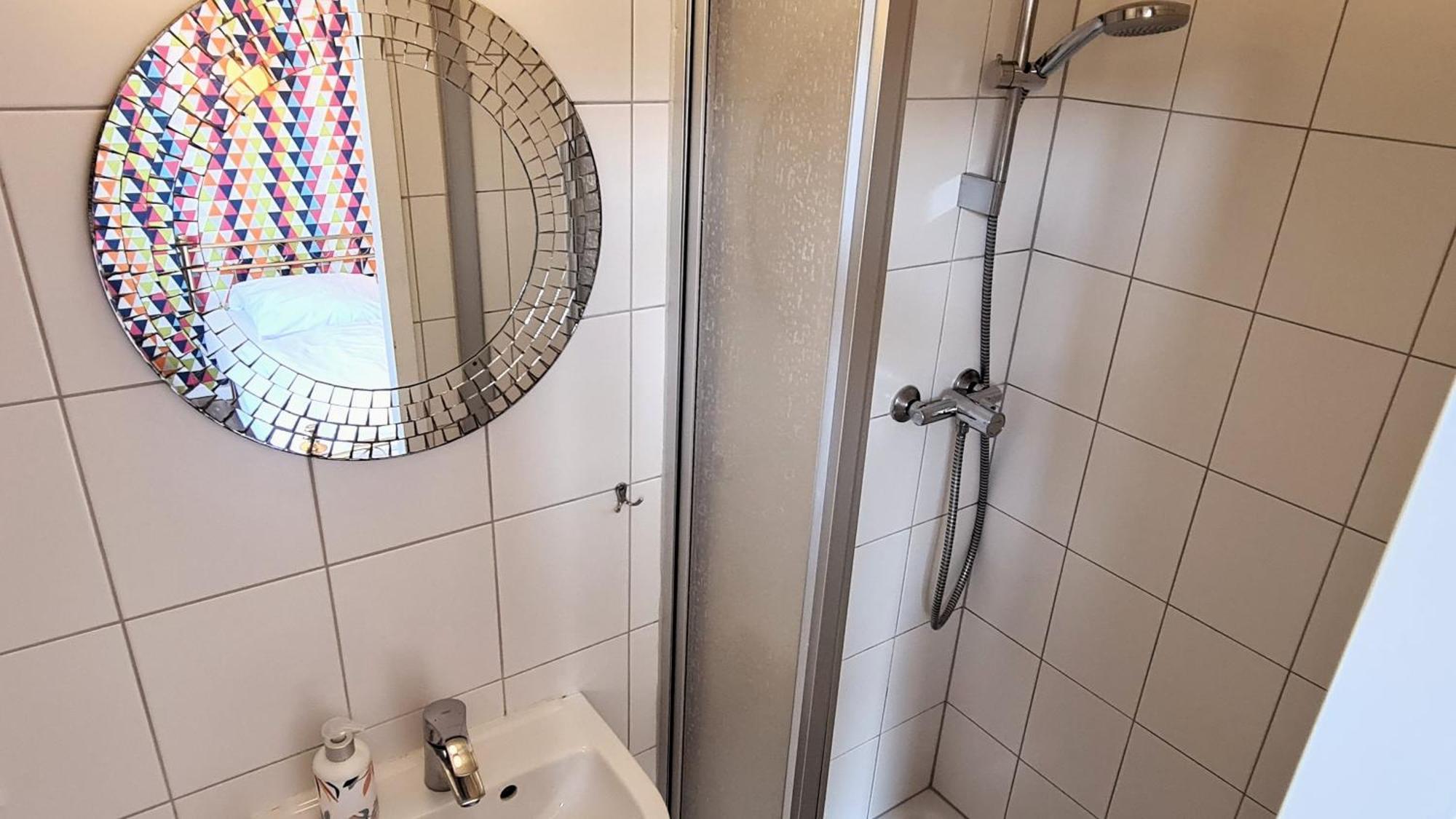 Weltempfaenger Backpacker Hostel Kolín nad Rýnem Exteriér fotografie